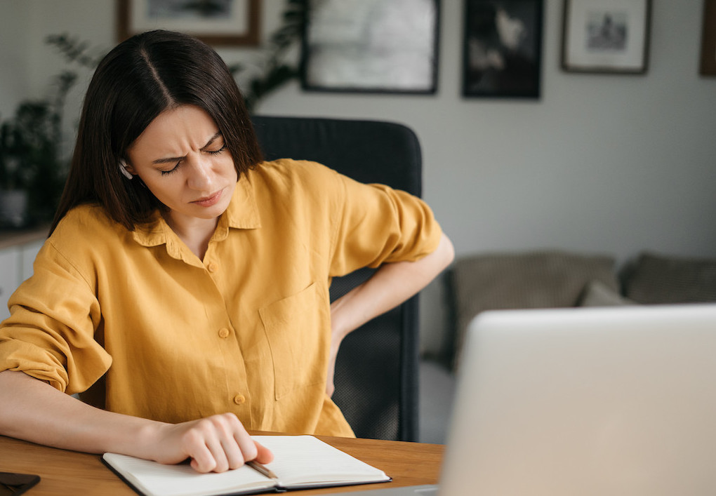 woman suffer from hip pain